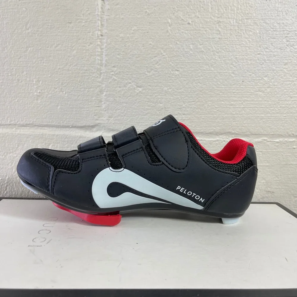 Peloton cycling shoes